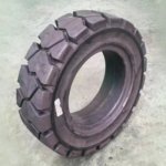 15*4.5-8 Agricultural Trailer Solid Rubber Tyres